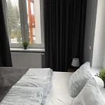 Przystanek * קרפאז'