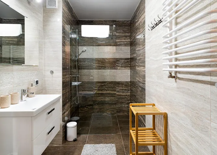 Przystanek Lägenhet *